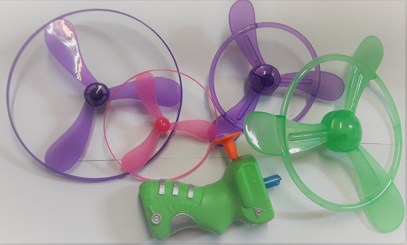 12 Fliegende Untertassen Sonderposten Restposten Tombola